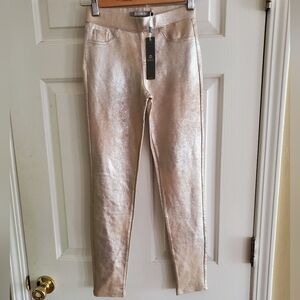 Tractr Verna Shimmer Pull on Skinny Leggings In Champagne size 12 girls